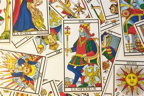 El Emperador en el Tarot: significado, número y qué。